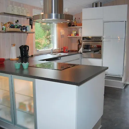 In Romo With Kitchen
